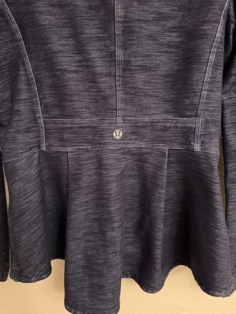 lululemon athletica Jacket - Picture 6 of 11